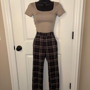 H&M. Size 0 “High Rise Straight Pant”.